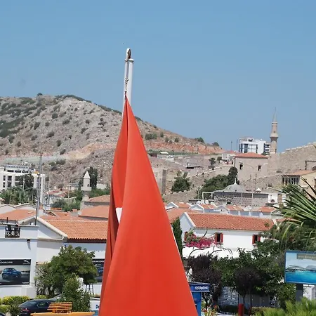 Marina Sahil Aparthotel