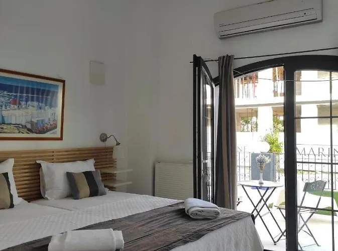 Marina Sahil Apart Otel