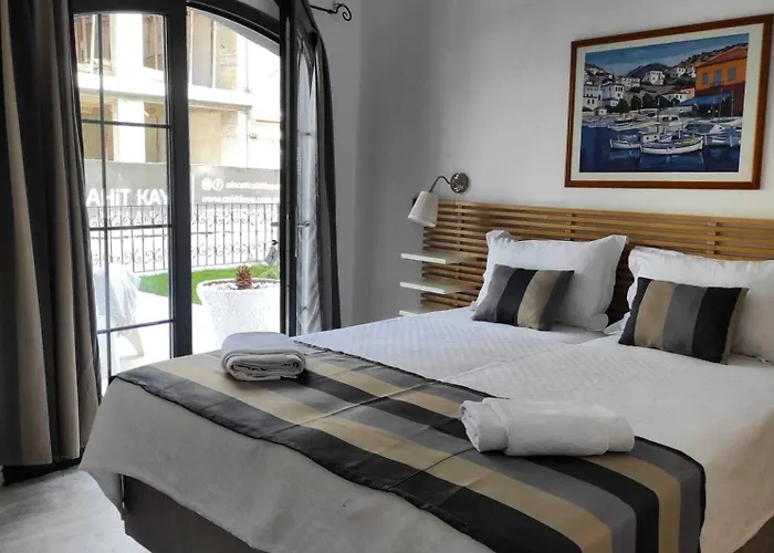 Apart Otel Marina Sahil 3*