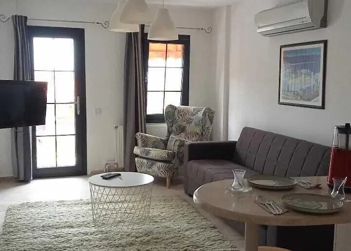 Marina Sahil Apart-hotel Çeşme