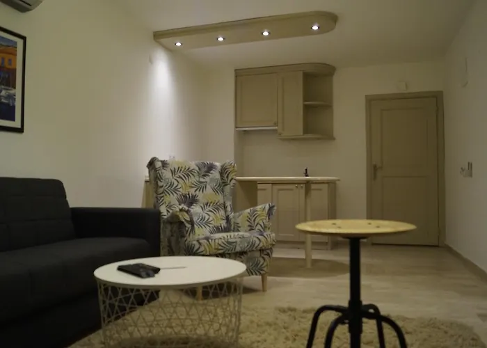 Apart Otel Marina Sahil Çeşme